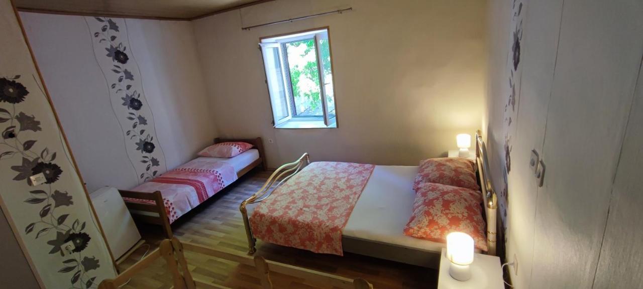 Studio Apartman Kastel Kambelovac Kaštela Zewnętrze zdjęcie